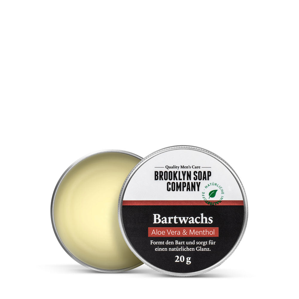 Das Bartwachs von der Brooklyn Soap Company formt den Bart und verleiht ihm natürlichen Glanz. Mit Aloe Vera und Menthol sorgt das Wachs für gepflegten Halt und eine erfrischende Wirkung.//*